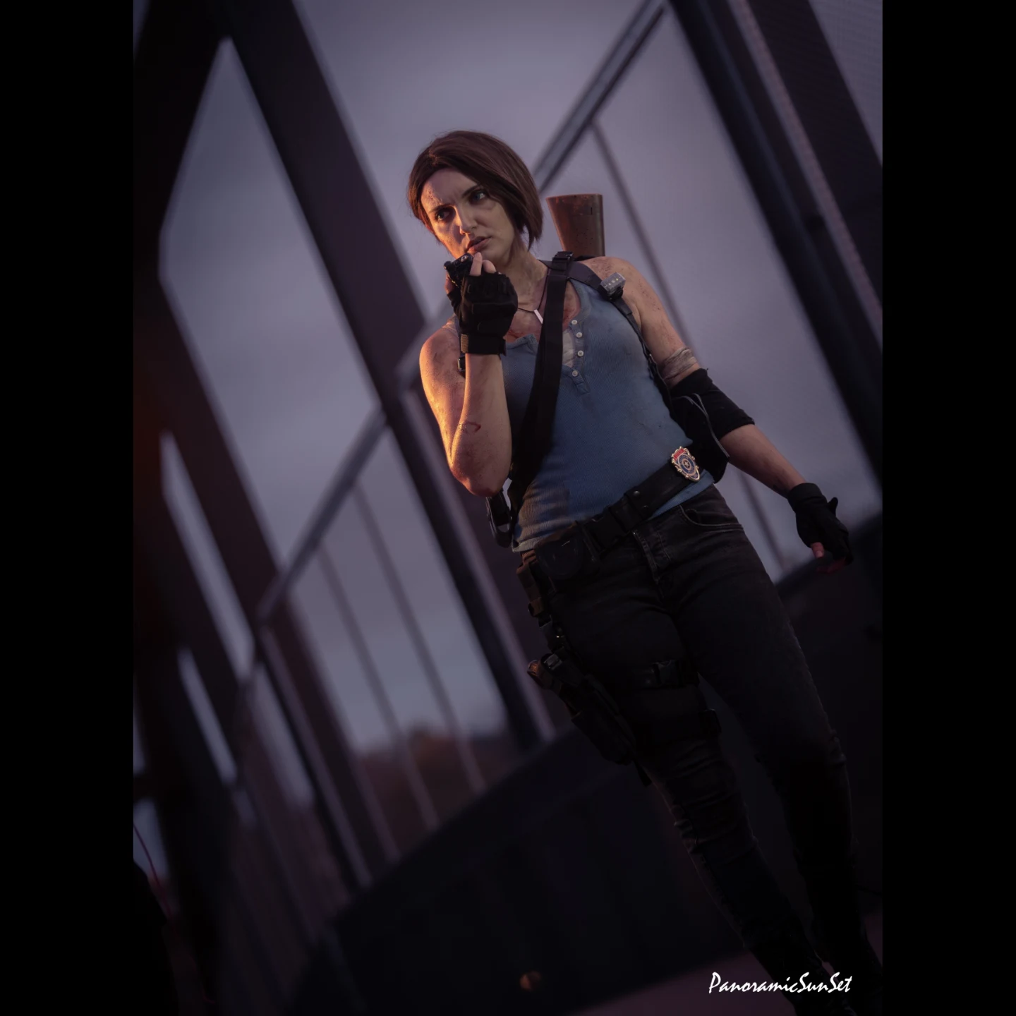 Jill Valentine cosplay photo 1 of 2