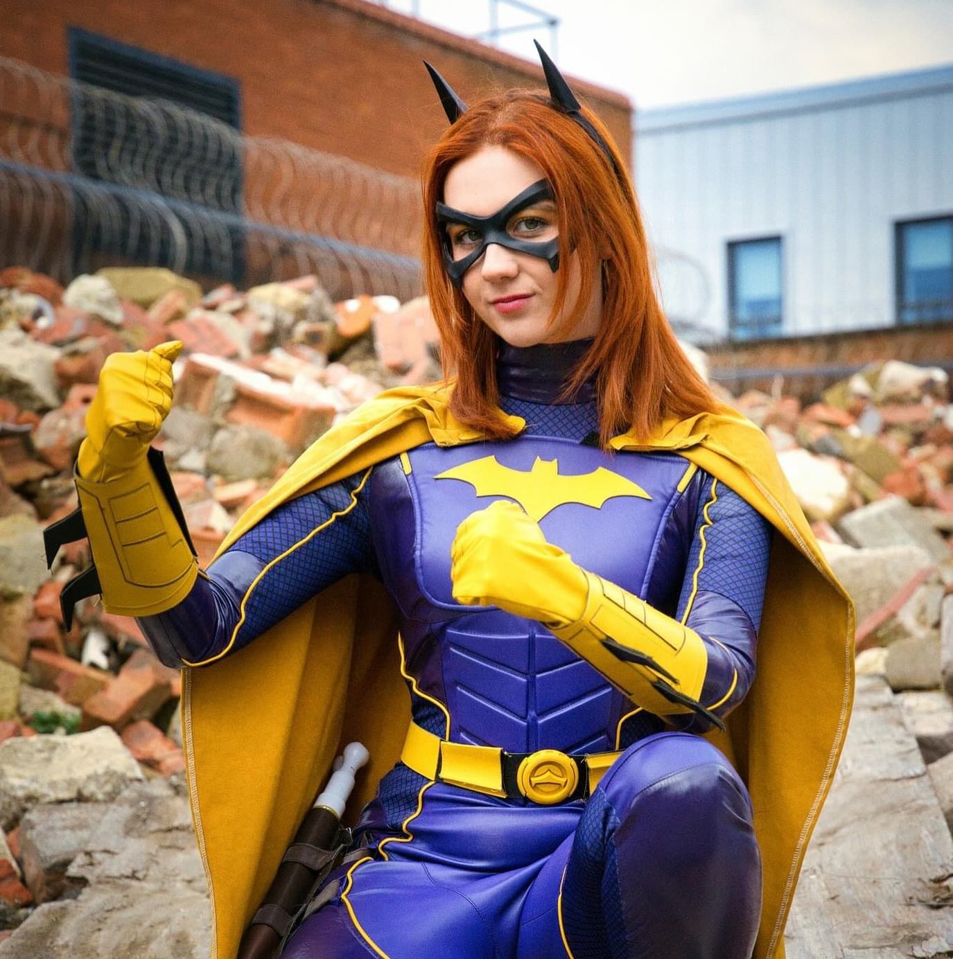Batgirl (Barbara Gordon) cosplay photo 1 of 2