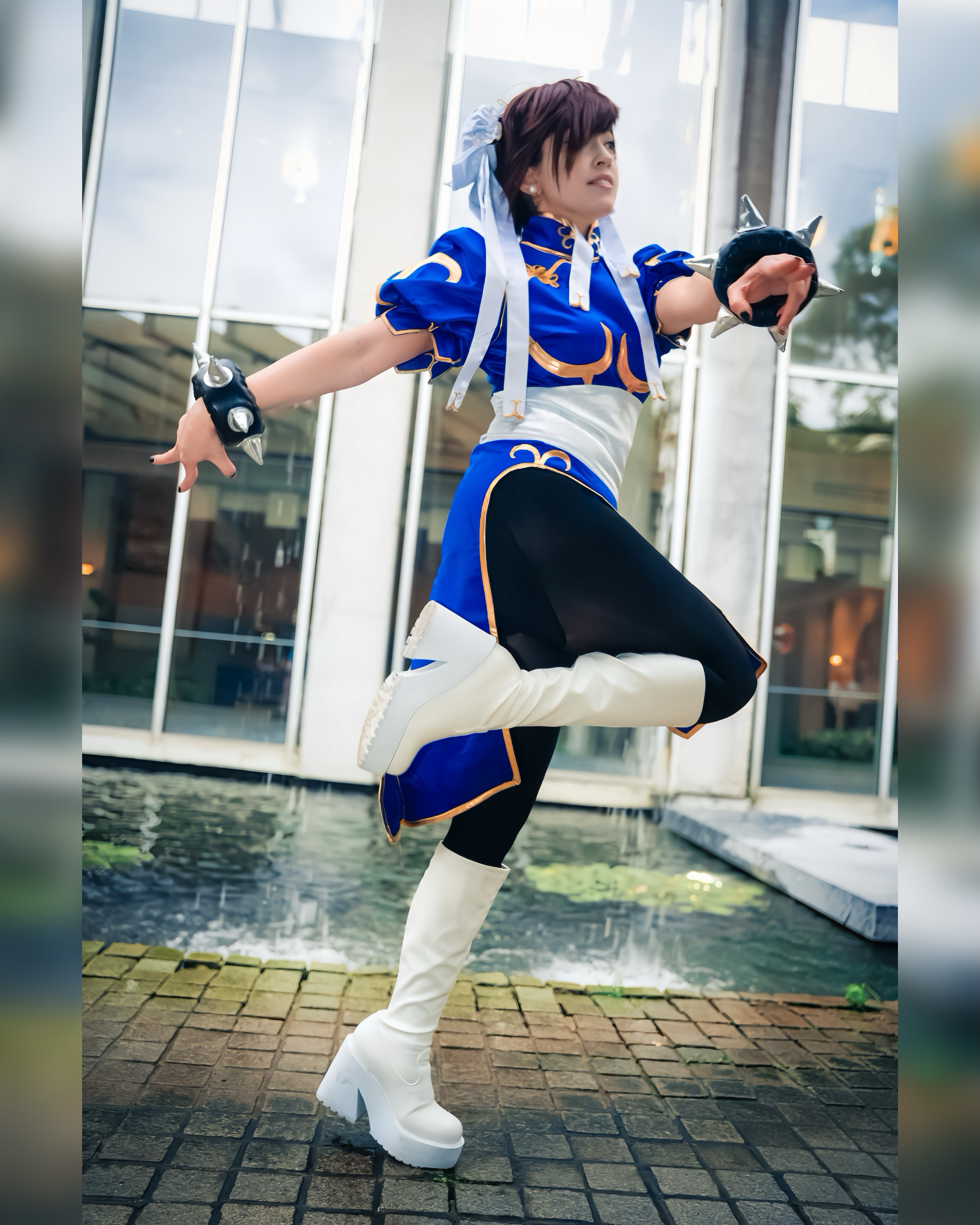 Chun-Li cosplay photo