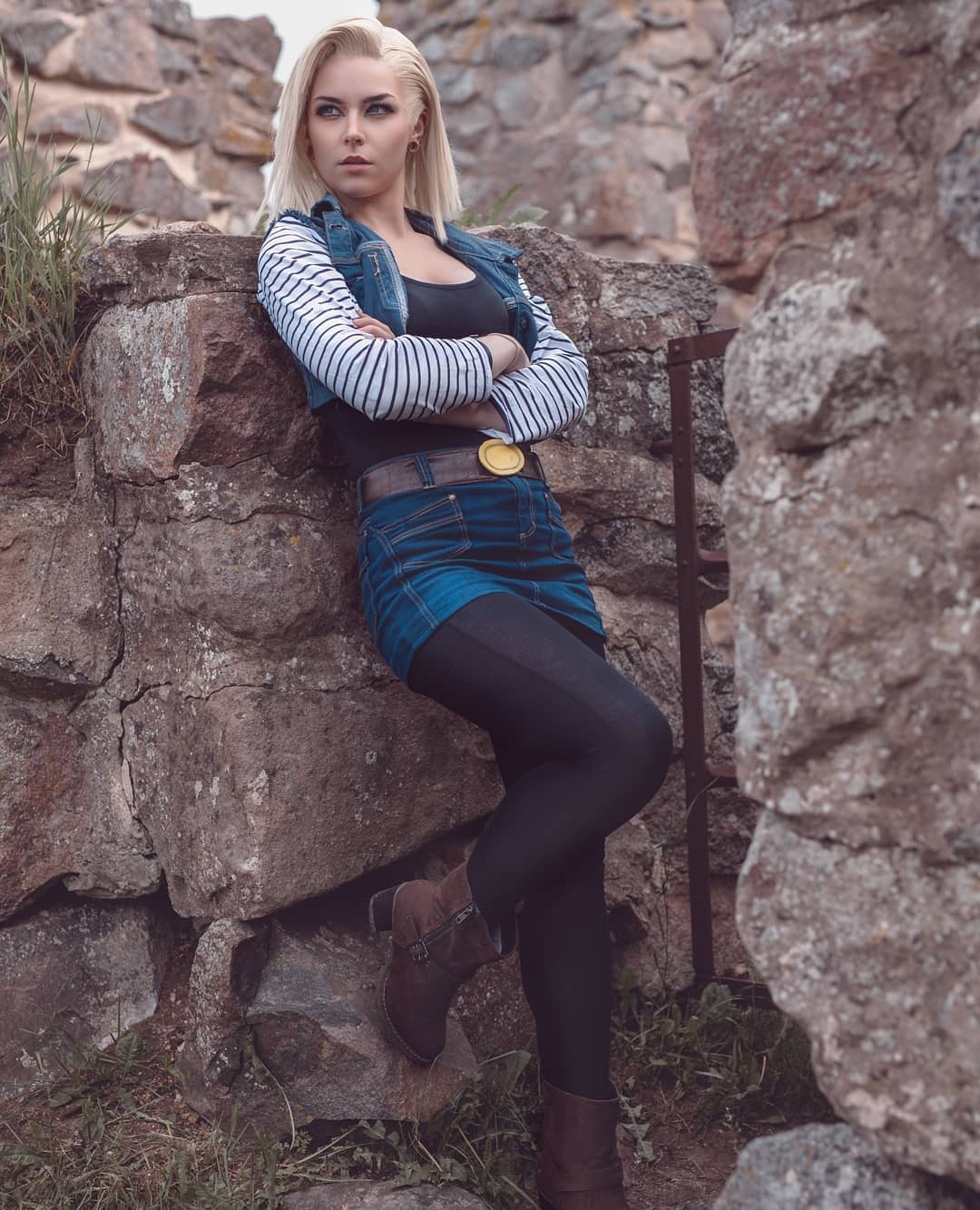Android 18 cosplay photo